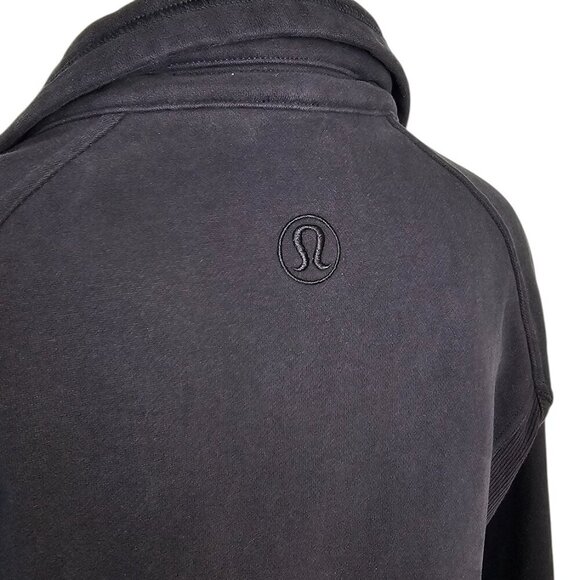 Lululemon Womens Radiant Jacket ll , Black, Full Zip, Cotton Fleece, Size 6 - Picture 3 of 8